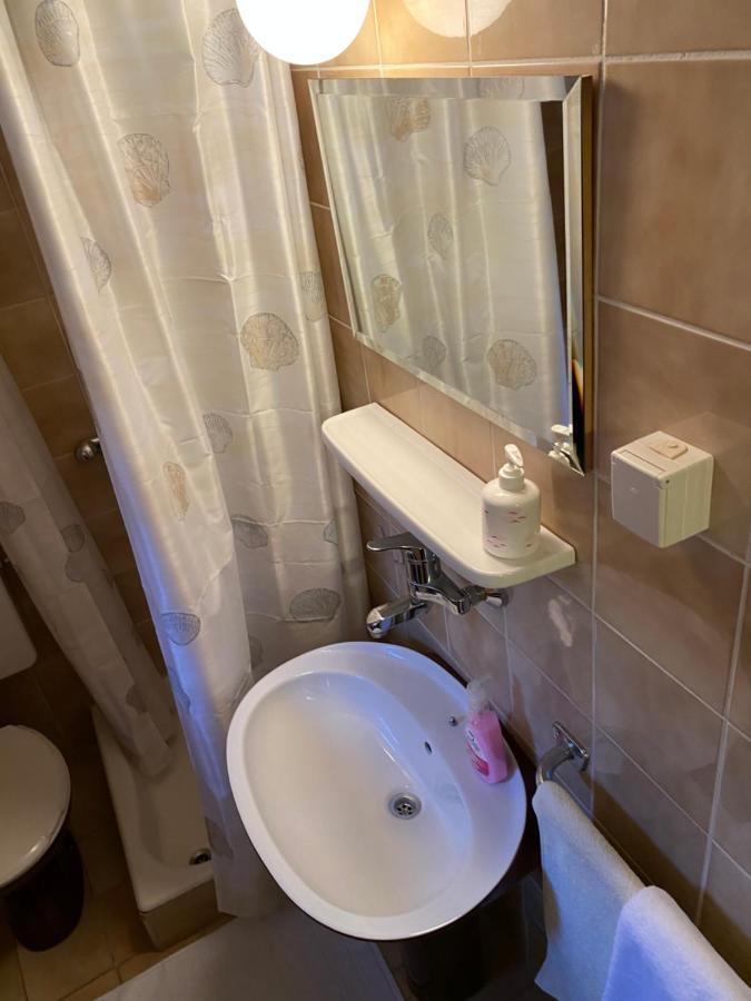 Vivav Apartament *